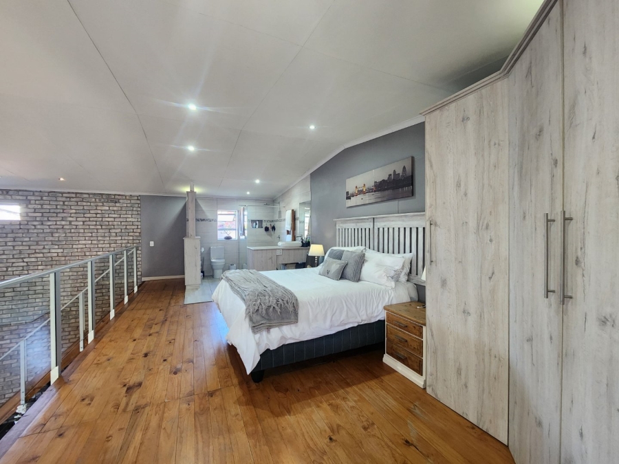 4 Bedroom Property for Sale in Rooi Rivier Rif Western Cape